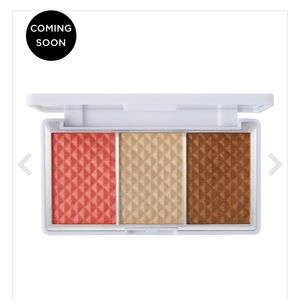 PÜR Cosmetics cheek palette